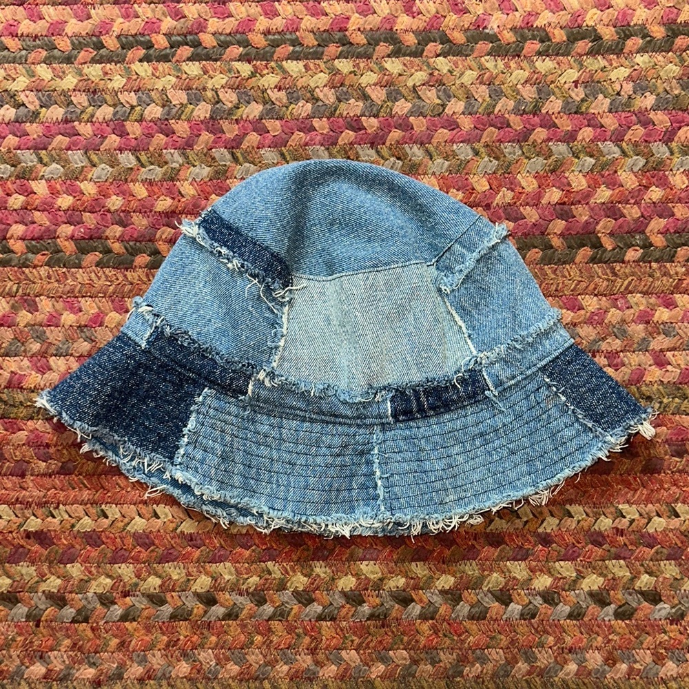 VTG RETRO PATCHWORK DENIM BUCKET HAT